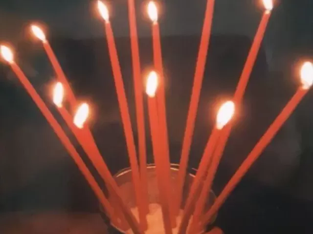 12 kaarsen